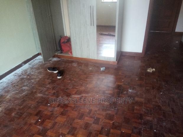 5bdrm Townhouse / Terrace in Hardy for Rent
