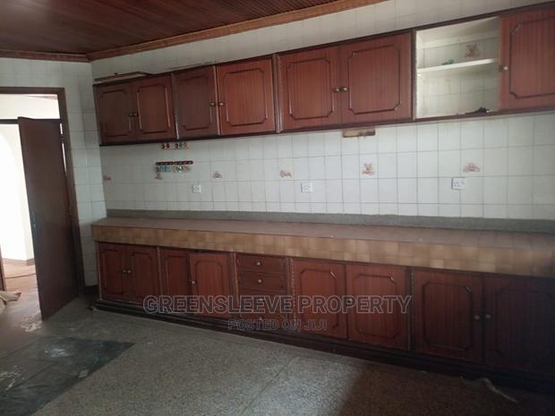 4bdrm Bungalow in Karen for Rent