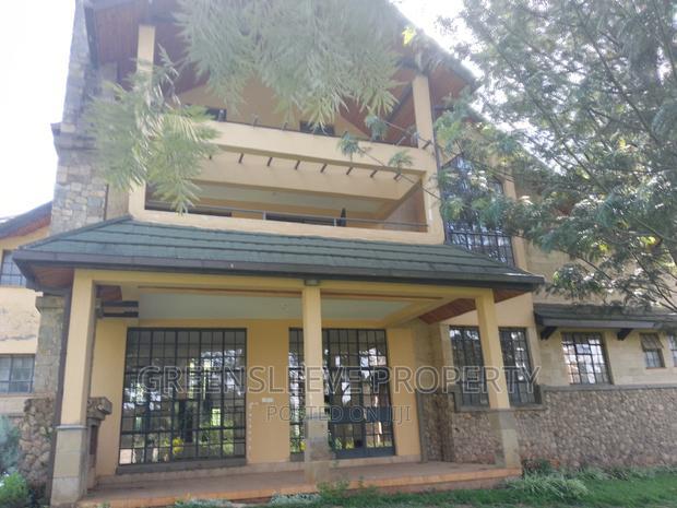 5bdrm Townhouse / Terrace in Mutero, Karen for rent