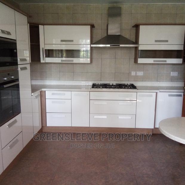 4bdrm Townhouse / Terrace in Hardy for rent