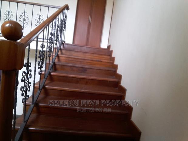 4bdrm Townhouse in Hardy for Rent