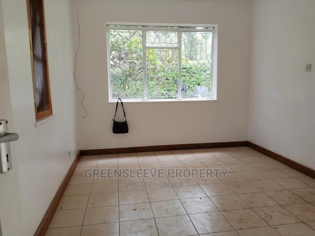 4bdrm Bungalow in Livington, Kilimani for Rent