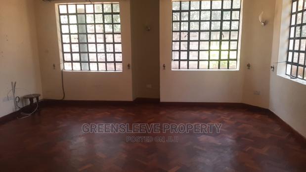 4bdrm Townhouse / Terrace in Fair Acres, Karen C for rent
