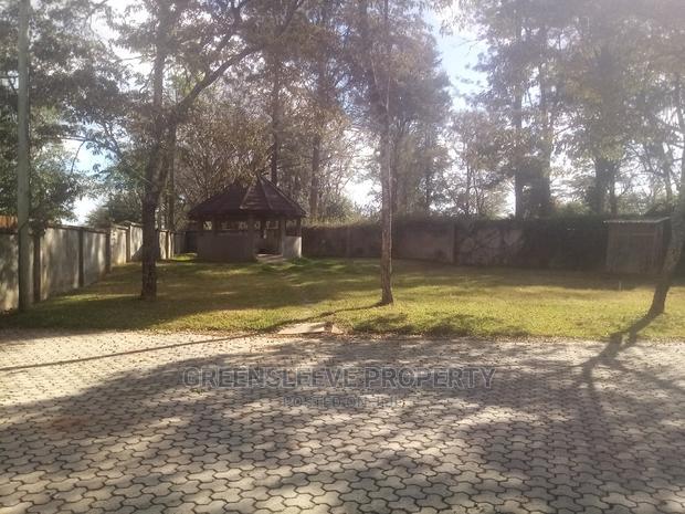 6bdrm Townhouse/Terrace in Kisembe, Hardy for sale
