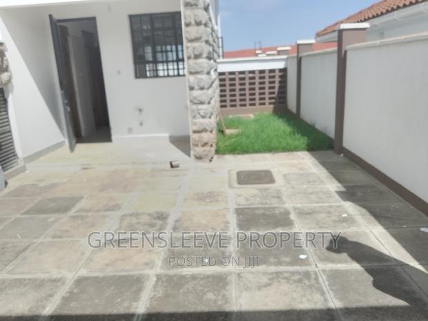 4bdrm Townhouse / Terrace in Karened, Kikuyu for rent