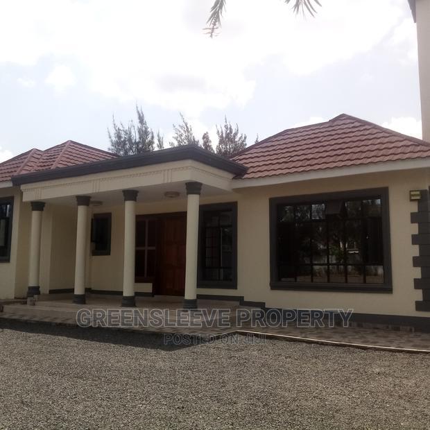 4bdrm Bungalow in Hardy for rent