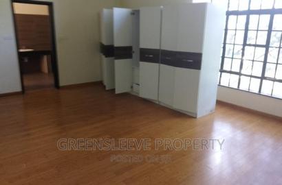 5bdrm Townhouse / Terrace in Mutero, Karen for rent