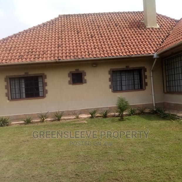 4bdrm Bungalow in Hardy for Rent