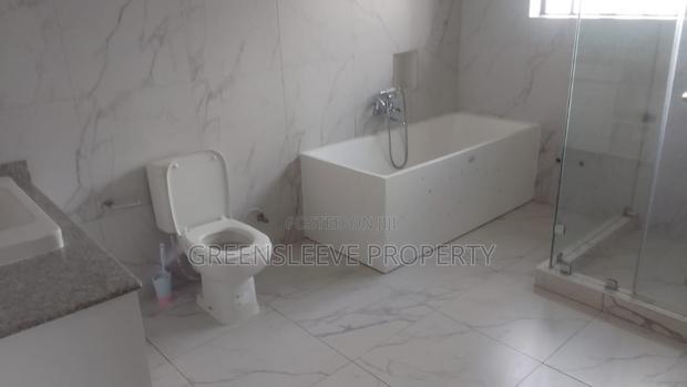 5bdrm Townhouse / Terrace in Karen for rent