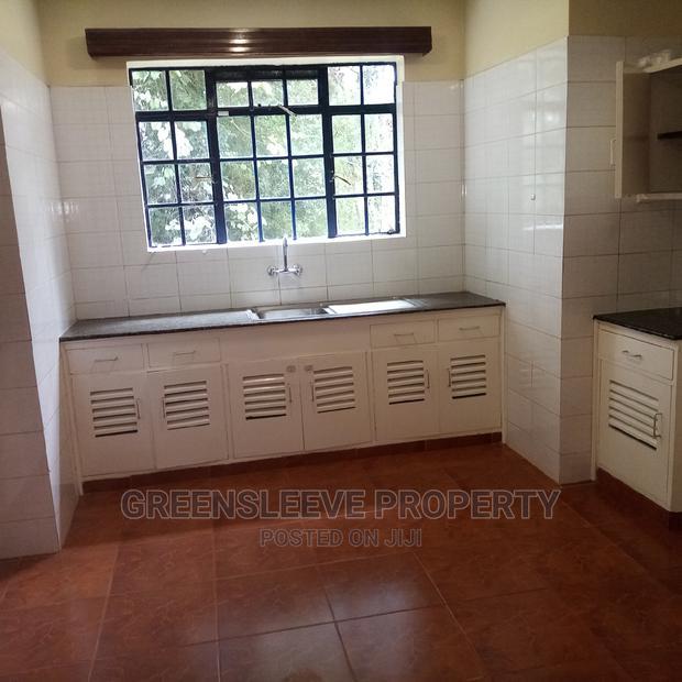 4bdrm Townhouse in Hardy for Rent
