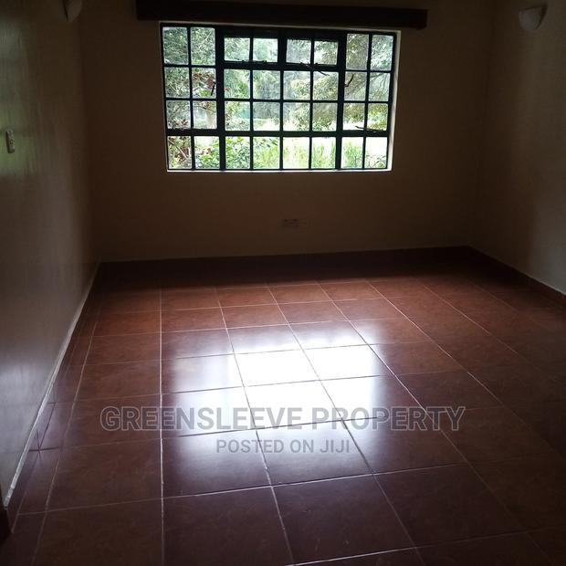 4bdrm Townhouse in Hardy for Rent