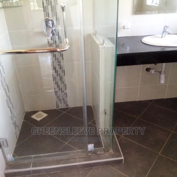 4bdrm Townhouse / Terrace in Hardy for rent