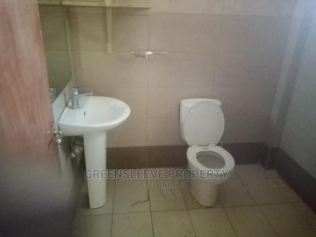 5bdrm Townhouse / Terrace in Hardy for Rent