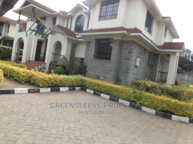 4bdrm Townhouse in Hardy for Rent