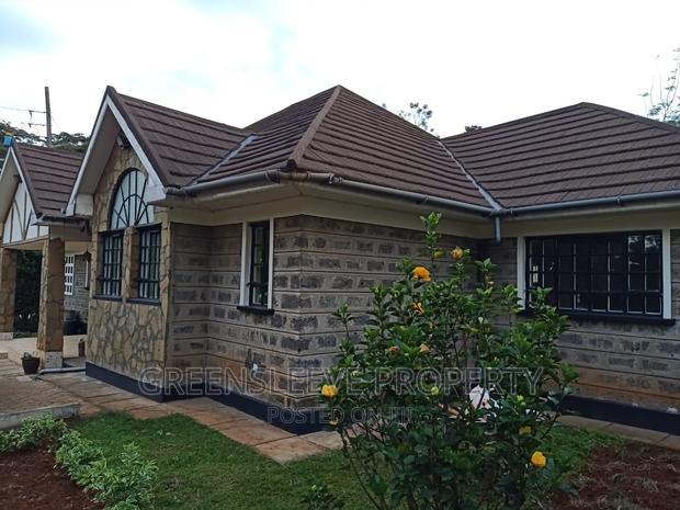 3bdrm Bungalow in Karen for rent