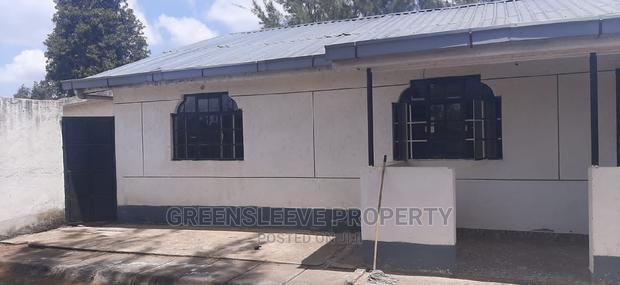 2bdrm Bungalow in Karen for Rent
