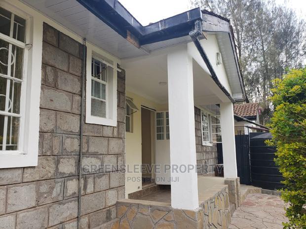3bdrm Bungalow in Mangari Roads Karen, Hardy for Rent