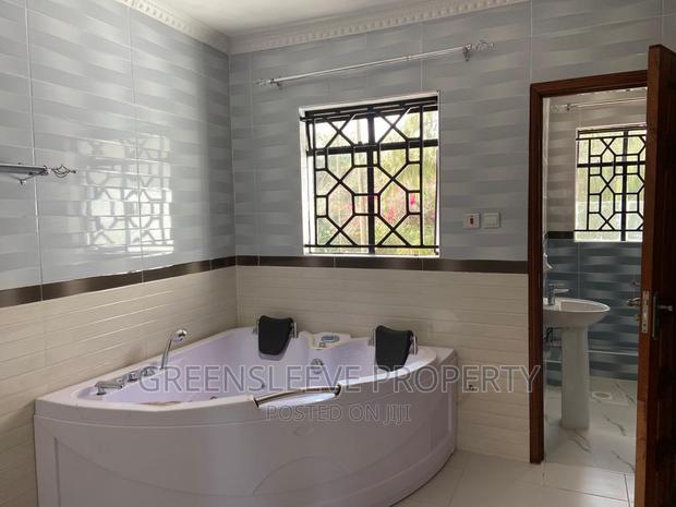 4bdrm Townhouse / Terrace in Karen for rent