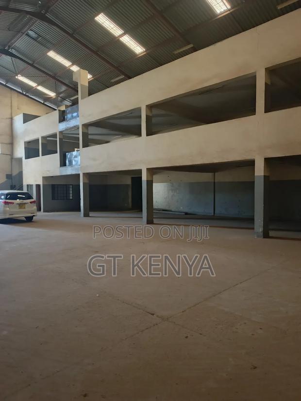 8000sqft Warehouse to Let