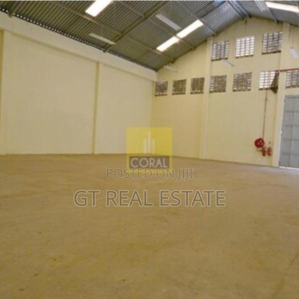 Massive 10,000 SQFT Warehouse for Rent