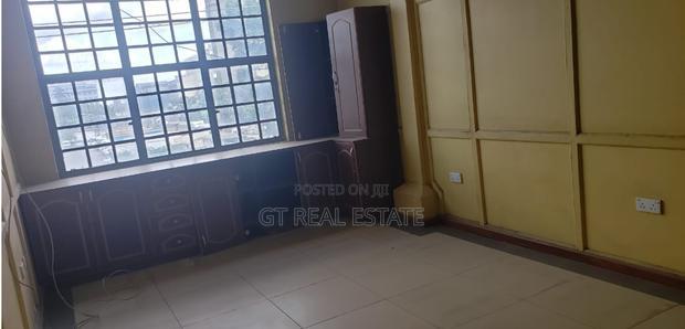 Warehouse on 1st Floor or Commercial Space to Let