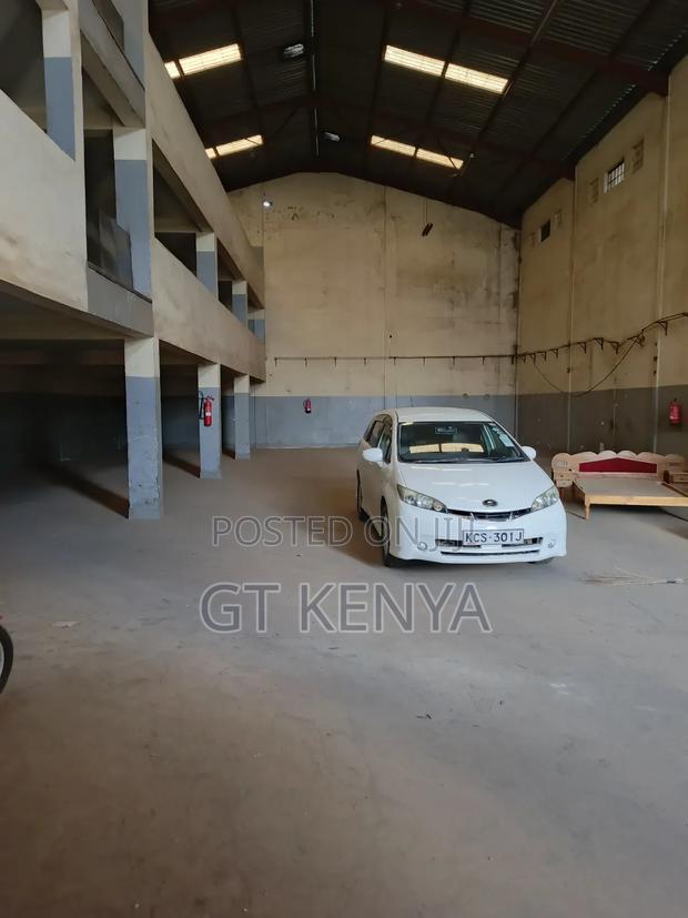 8000sqft Warehouse to Let