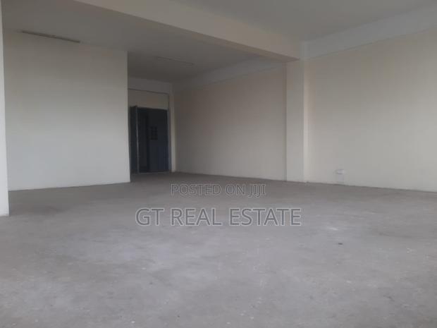 2400 SQFT Godown Near CBD