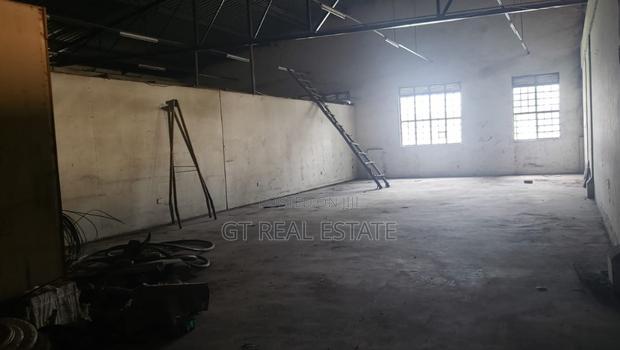 Warehouse on 1st Floor or Commercial Space to Let