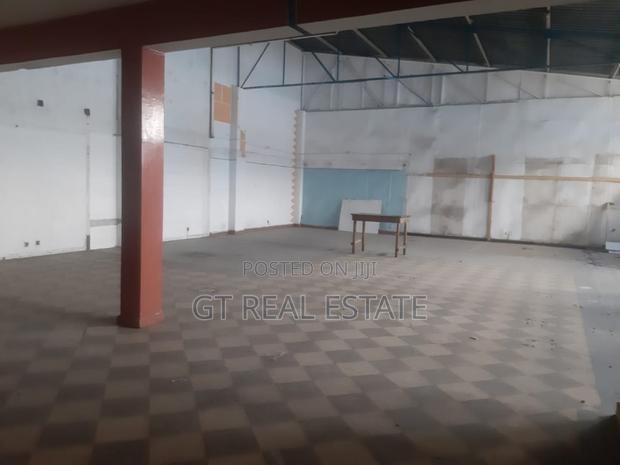 2700sqft Godown Bunyala Road