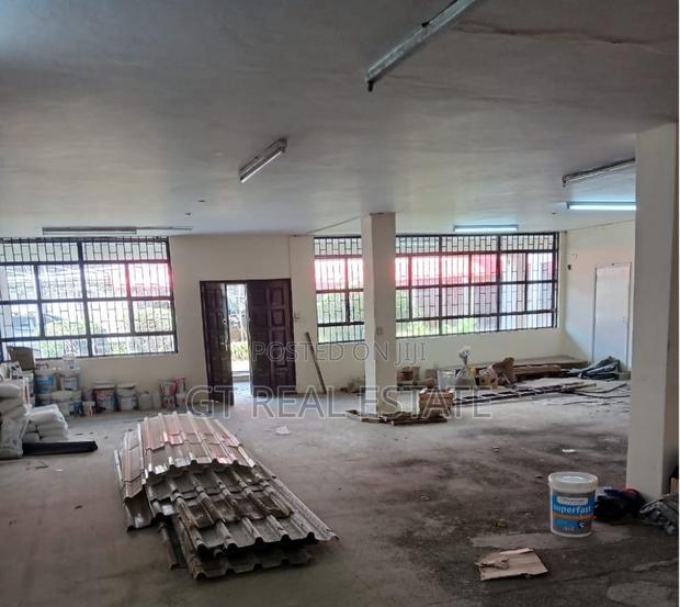 A 2000 SQFT Go Down for Rent!