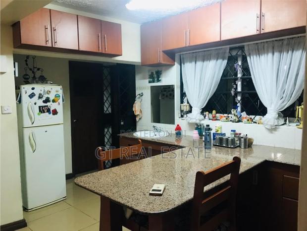 Furnished 3bdrm Apartment in Parklands/Highridge for sale