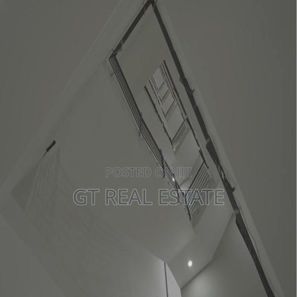 2,800 Sq. Ft. Spacious Corporate Office - For Sale