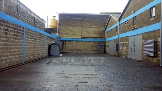 Godowns for Rent Near Thika Highschool - 900 1,200 Sq. Ft