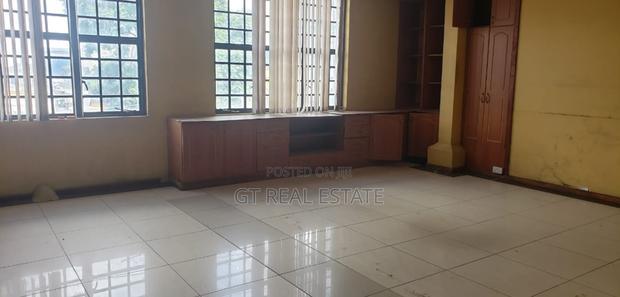 Warehouse on 1st Floor or Commercial Space to Let