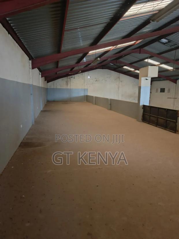 8000sqft Warehouse to Let