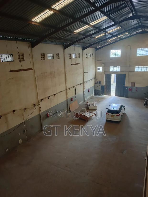 8000sqft Warehouse to Let