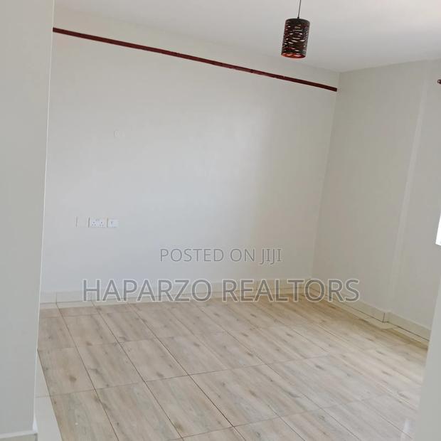 2bdrm Apartment in Three Unit Complex for rent