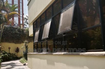 To Let: Office Space Along Lantana Road