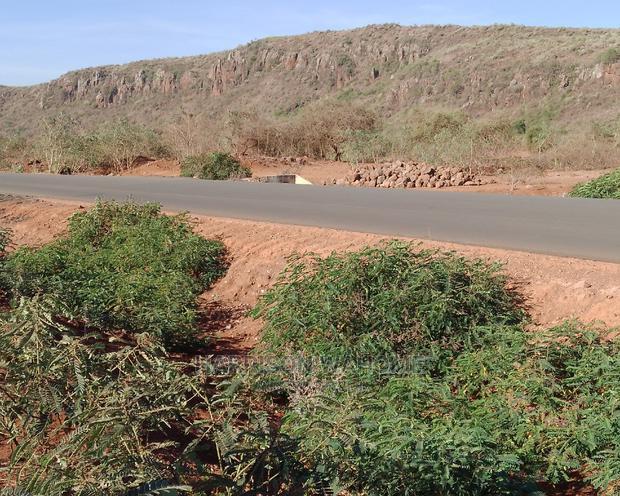 6 Acres Touching Tarmarc Ngong Suswa Road.
