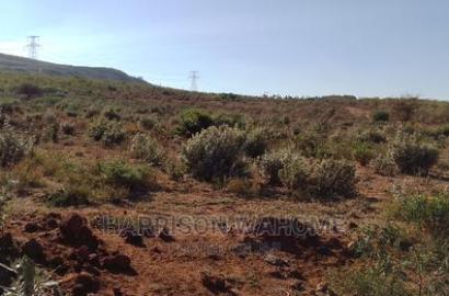6 Acres Touching Tarmarc Ngong Suswa Road.