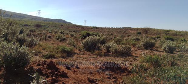6 Acres Touching Tarmarc Ngong Suswa Road.