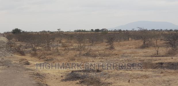 10 Acres for Sale in Koma
