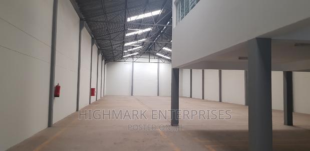 9000 Sq Feet to Let