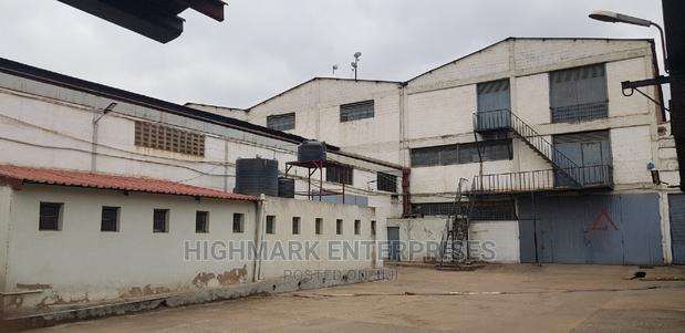 Business Complex to Let