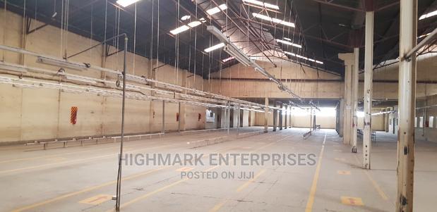 Business Complex to Let