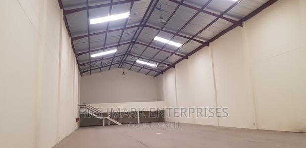 5500 Sq Feet Godowns to Let