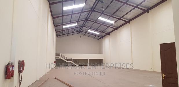5500 Sq Feet Godowns to Let