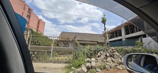 4bdrm House in South C for sale