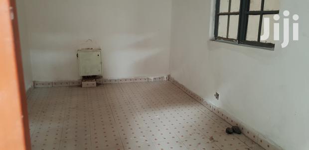 9000sq Feet Godown to Let Along Enterprise Road