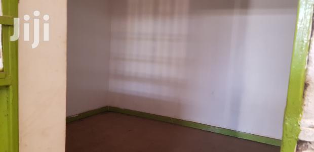 3000 Sq Feet Godown to Let Near DT Dobie